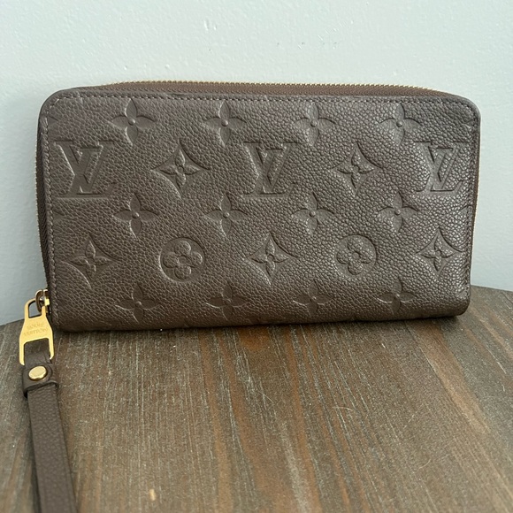 AUTHENTIC LV Empreinte Artsy MM Taupe Glace - Picture 7 of 11
